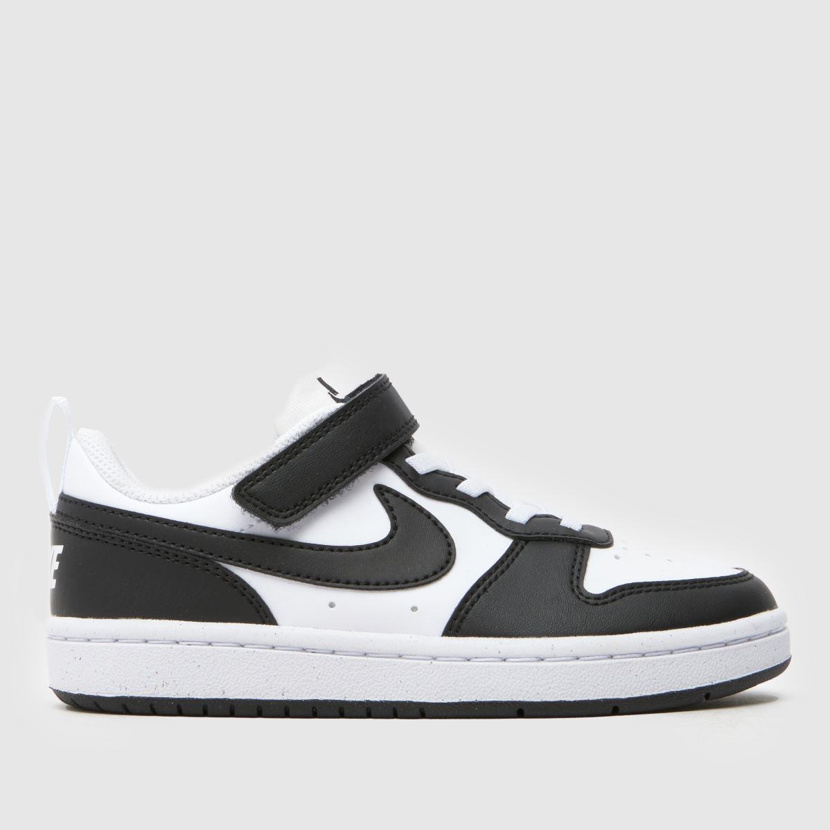 schuh Nike Court Borough Low Junior in White & Black