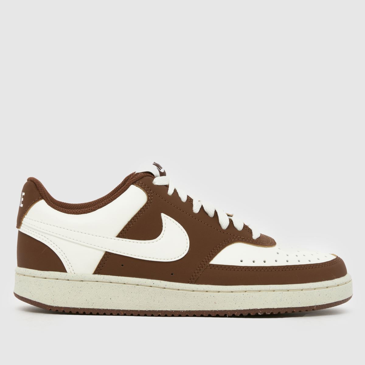 schuh Nike Court Vision in Brown & White