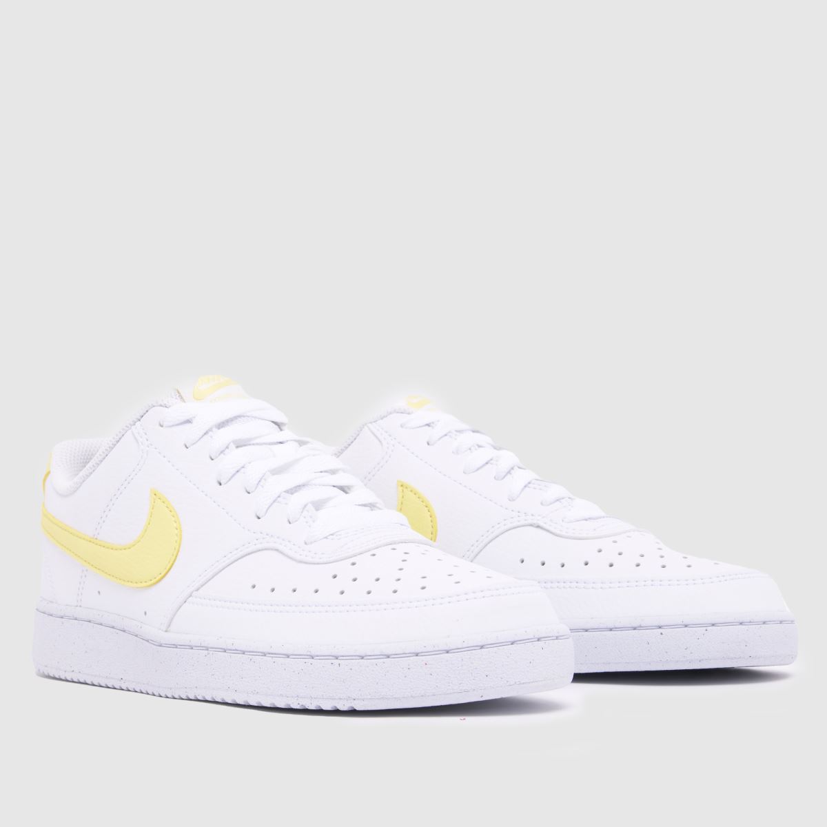Schuh Nike Court Vision In White & Yellow