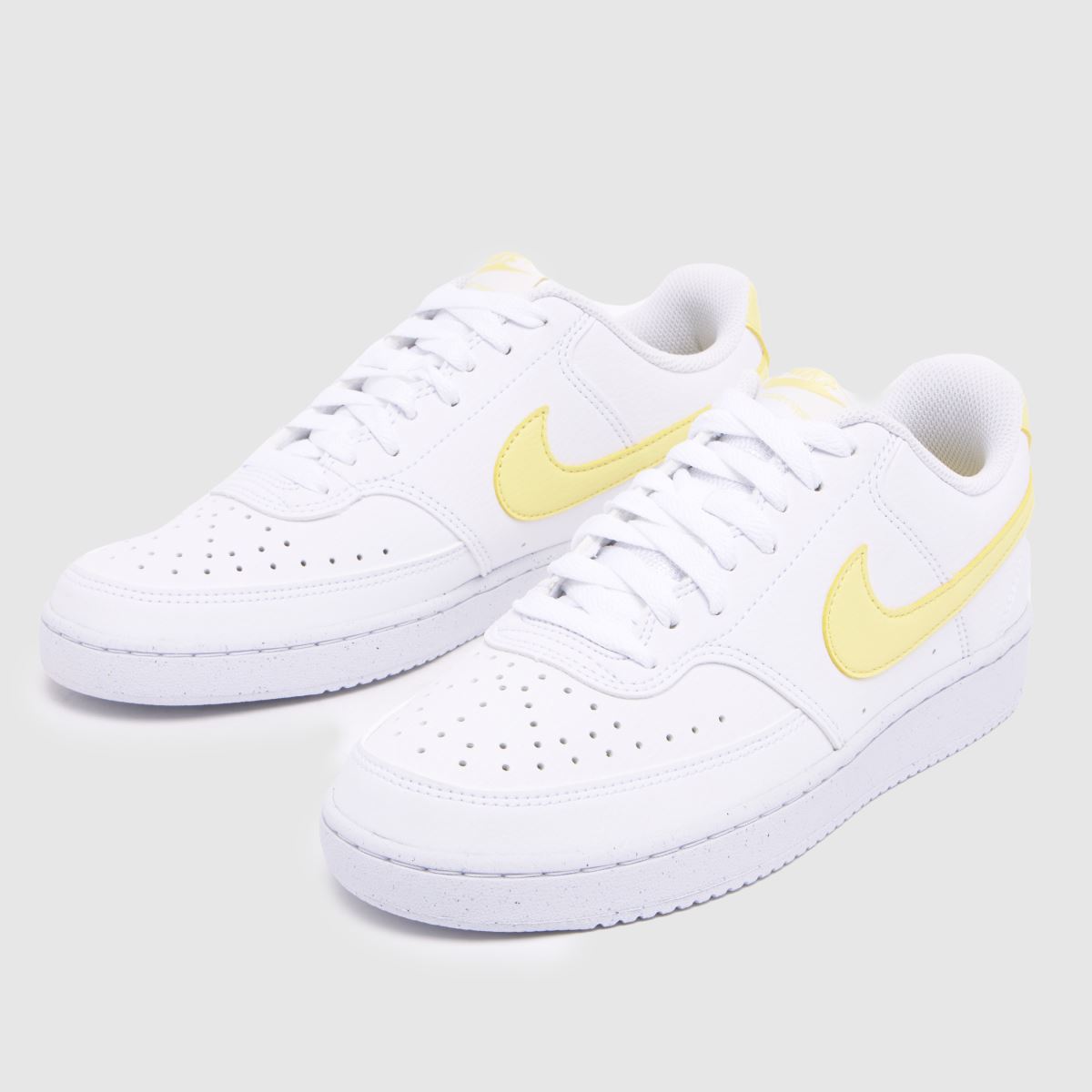 Schuh Nike Court Vision In White & Yellow