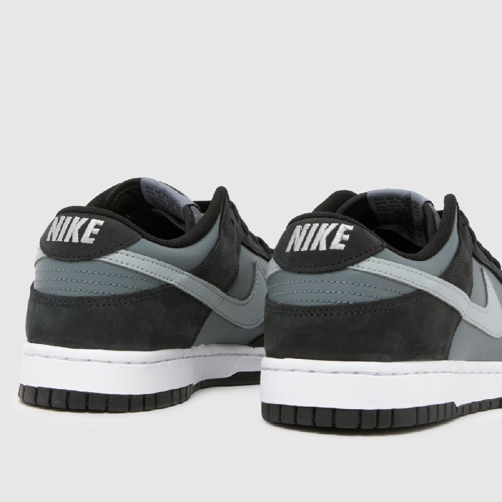 Schuh Nike Dunk Low In Black & Grey