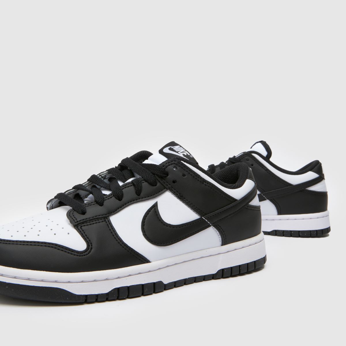 Schuh Nike Dunk Low In Black & White