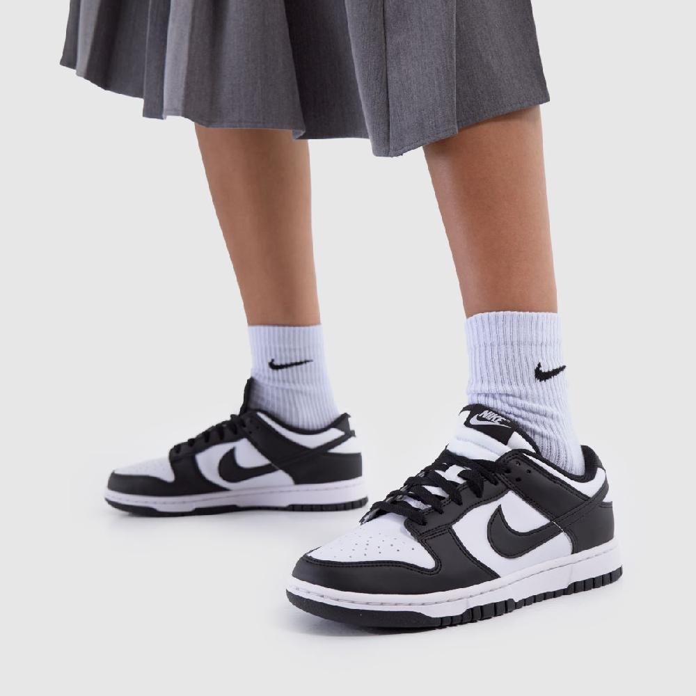 Schuh Nike Dunk Low In Black & White