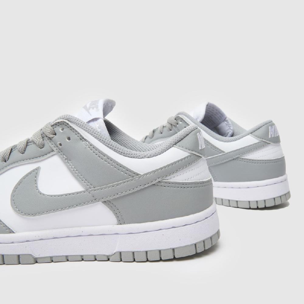 Schuh Nike Dunk Low In White & Grey