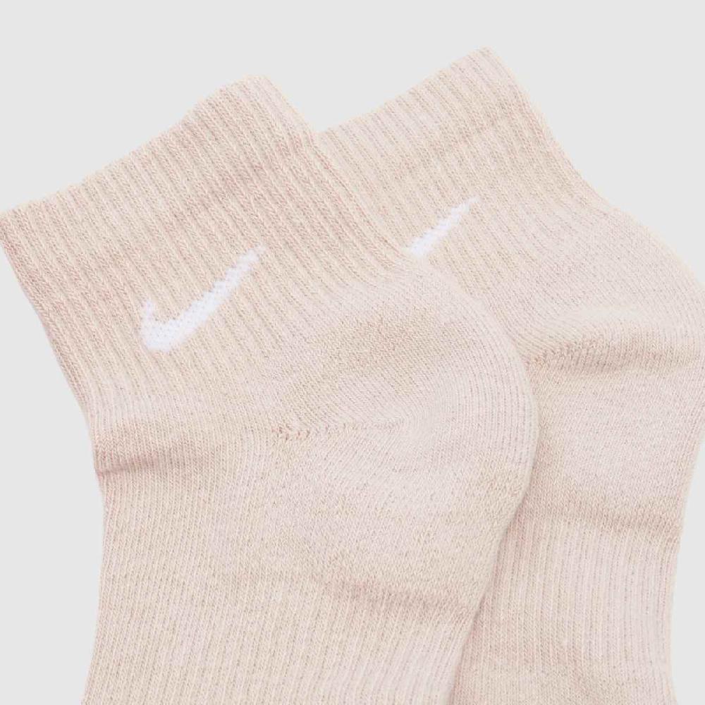 Schuh Nike Everyday Ankle Sock 3PK In Pink Multi