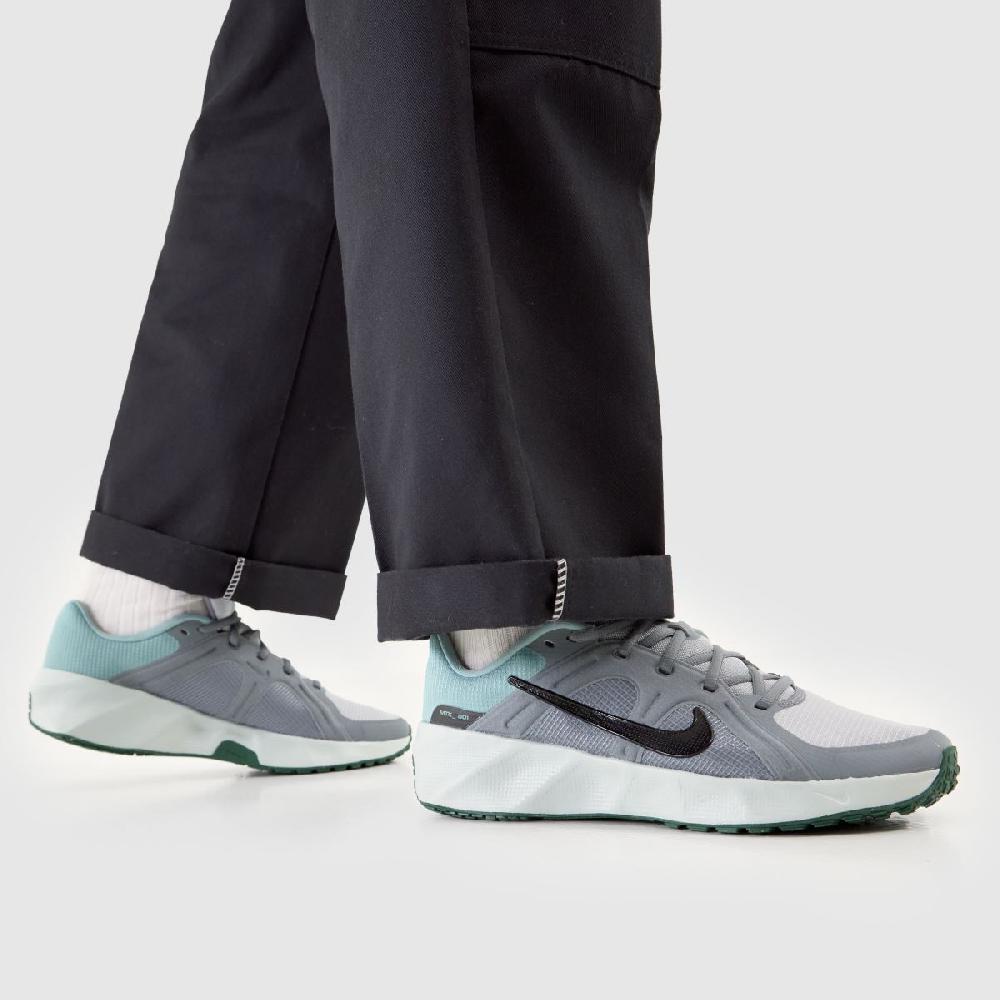 Schuh Nike Metro Tek In Grey