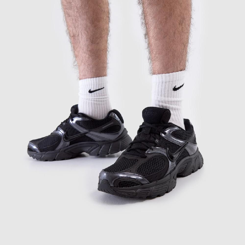 Schuh Nike V5 RNR In Black