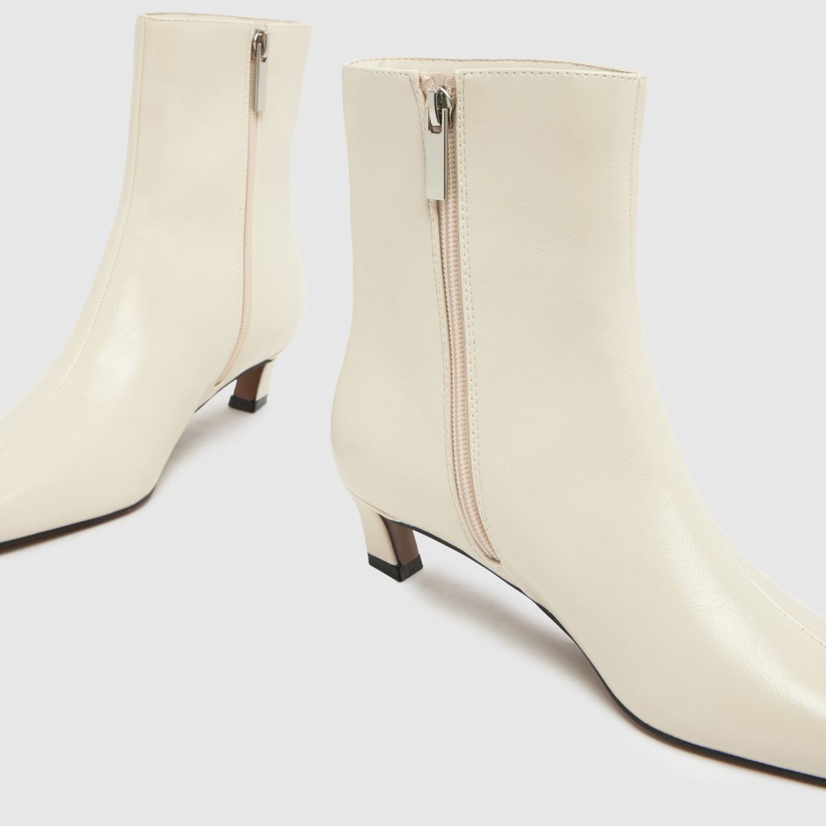 Schuh Schuh Bexley Kitten In White