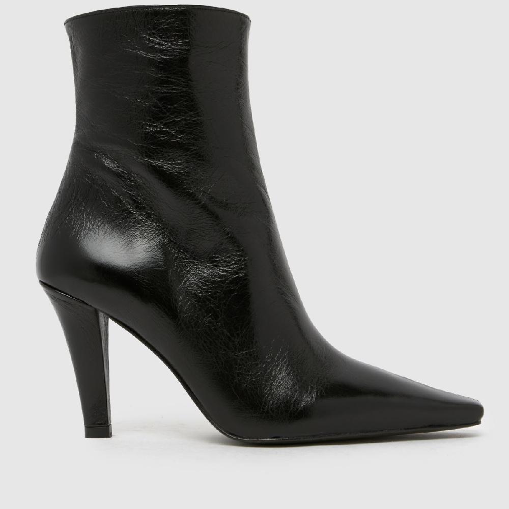 schuh schuh Brunelle Leather Heeled Boot in Black