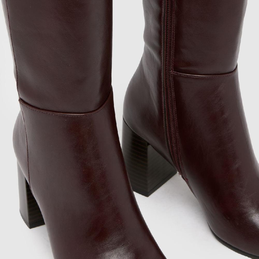 Schuh Schuh Devlin Knee High In Burgundy