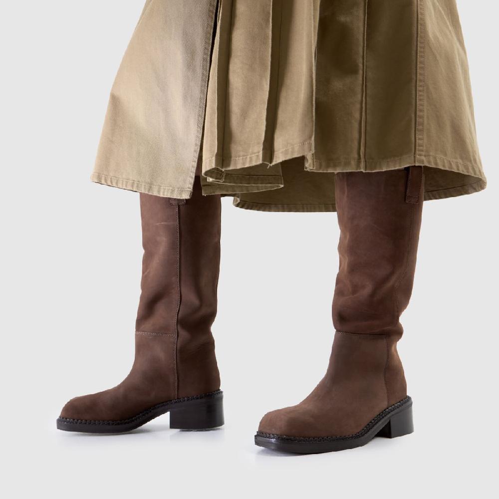 Schuh Schuh Doria Suede Knee High In Brown