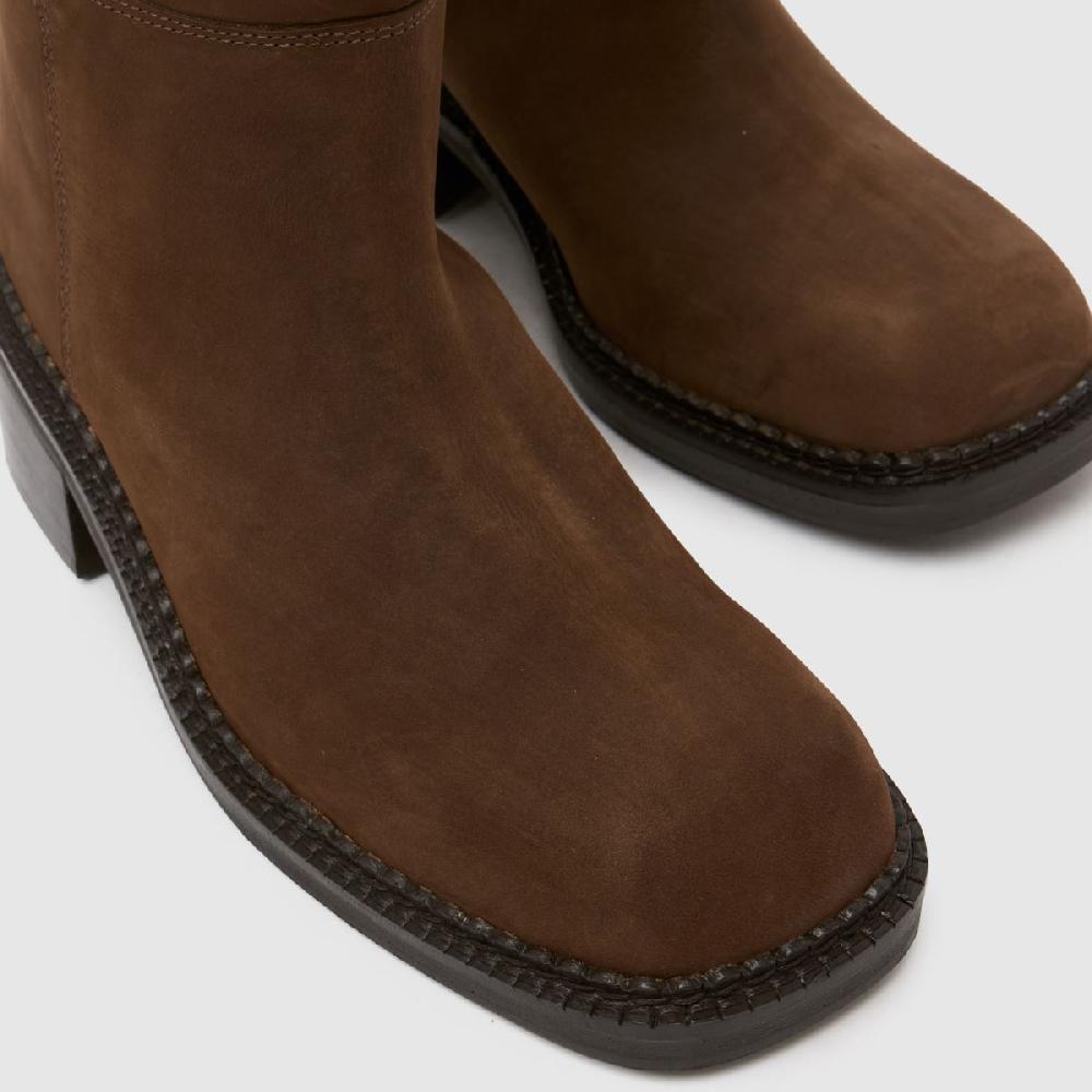 Schuh Schuh Doria Suede Knee High In Brown