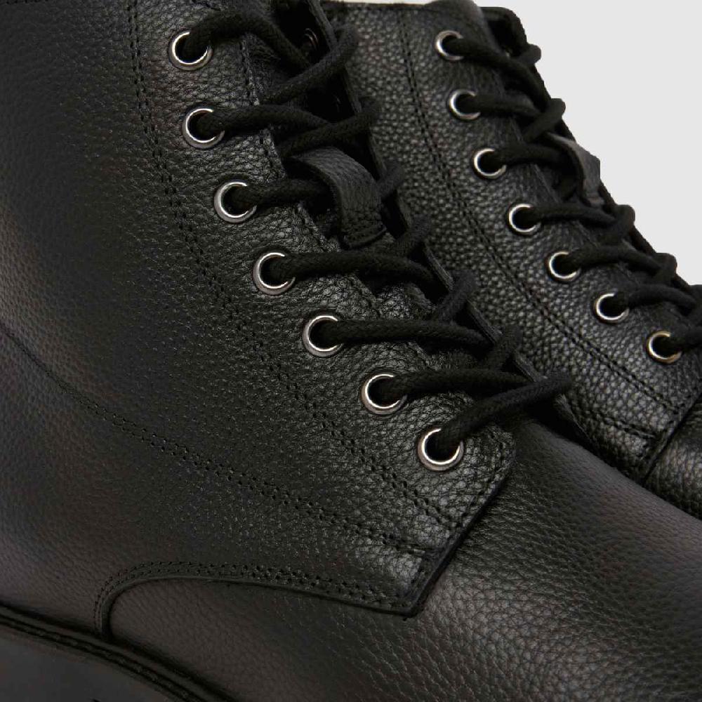 Schuh Schuh Griffin Leather Lace Up In Black