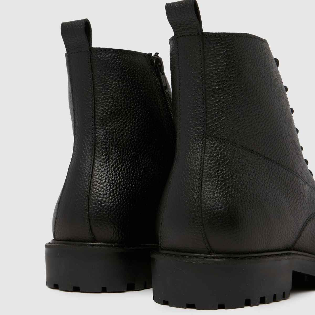 Schuh Schuh Griffin Leather Lace Up In Black