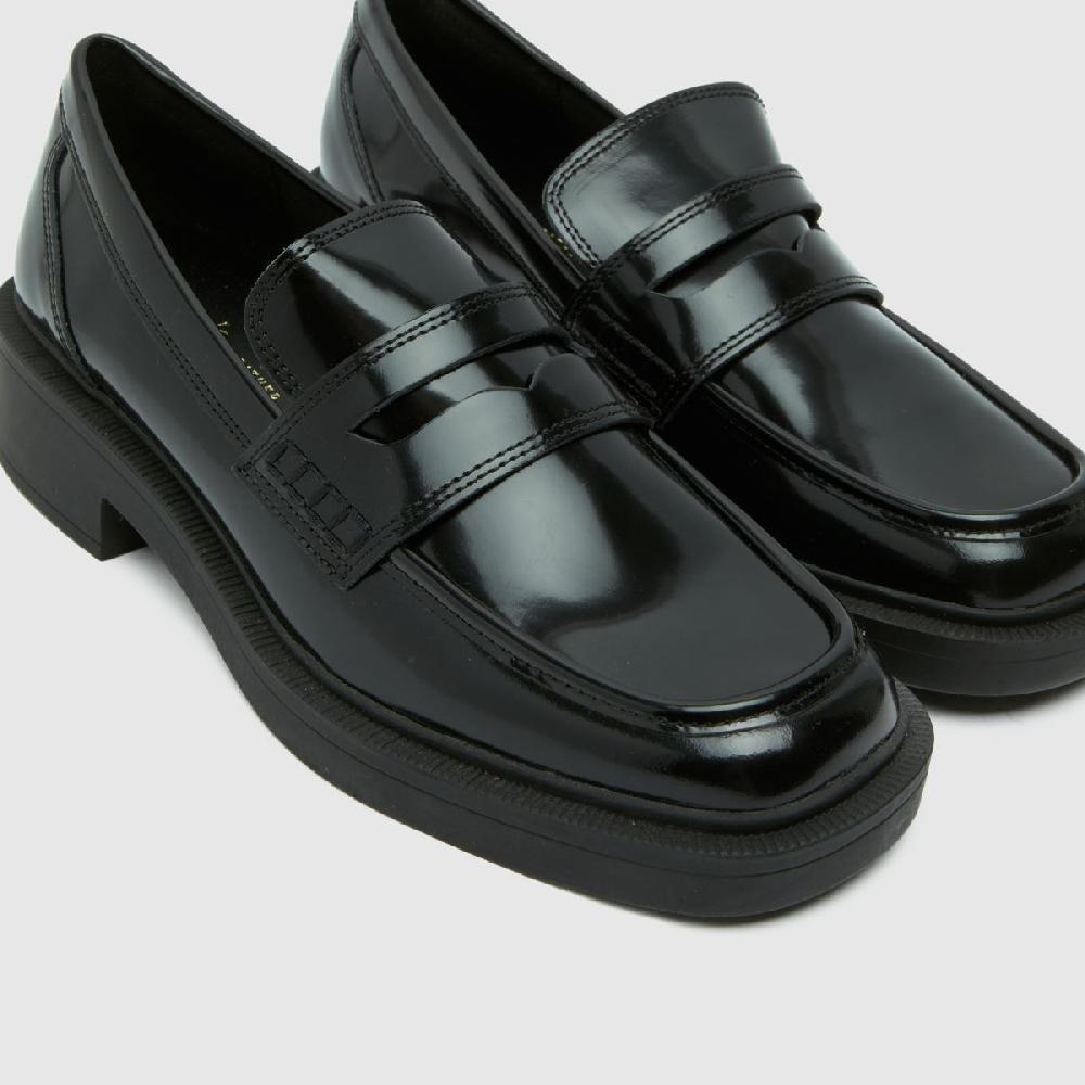 Schuh Schuh Leighton Loafer In Black