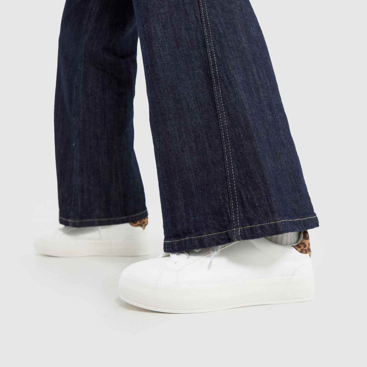 Schuh Schuh Mariella Platform In White