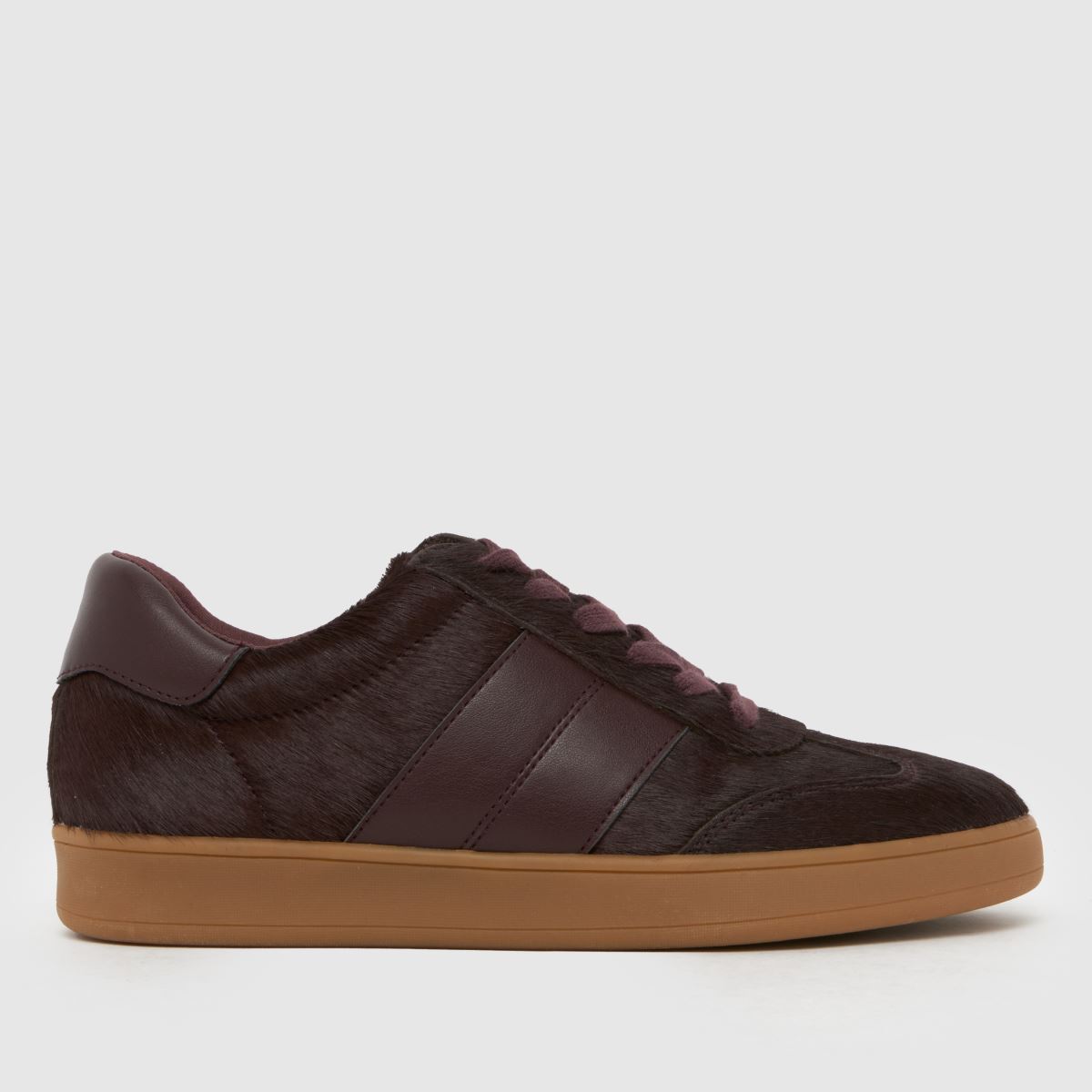 schuh schuh Miley Leather Trainer in Burgundy