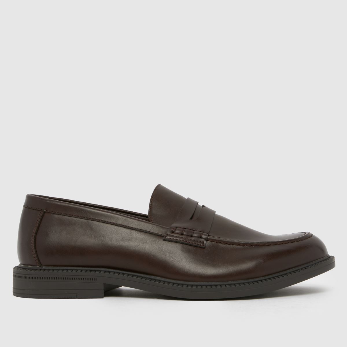 schuh schuh Reagan Loafer in Brown