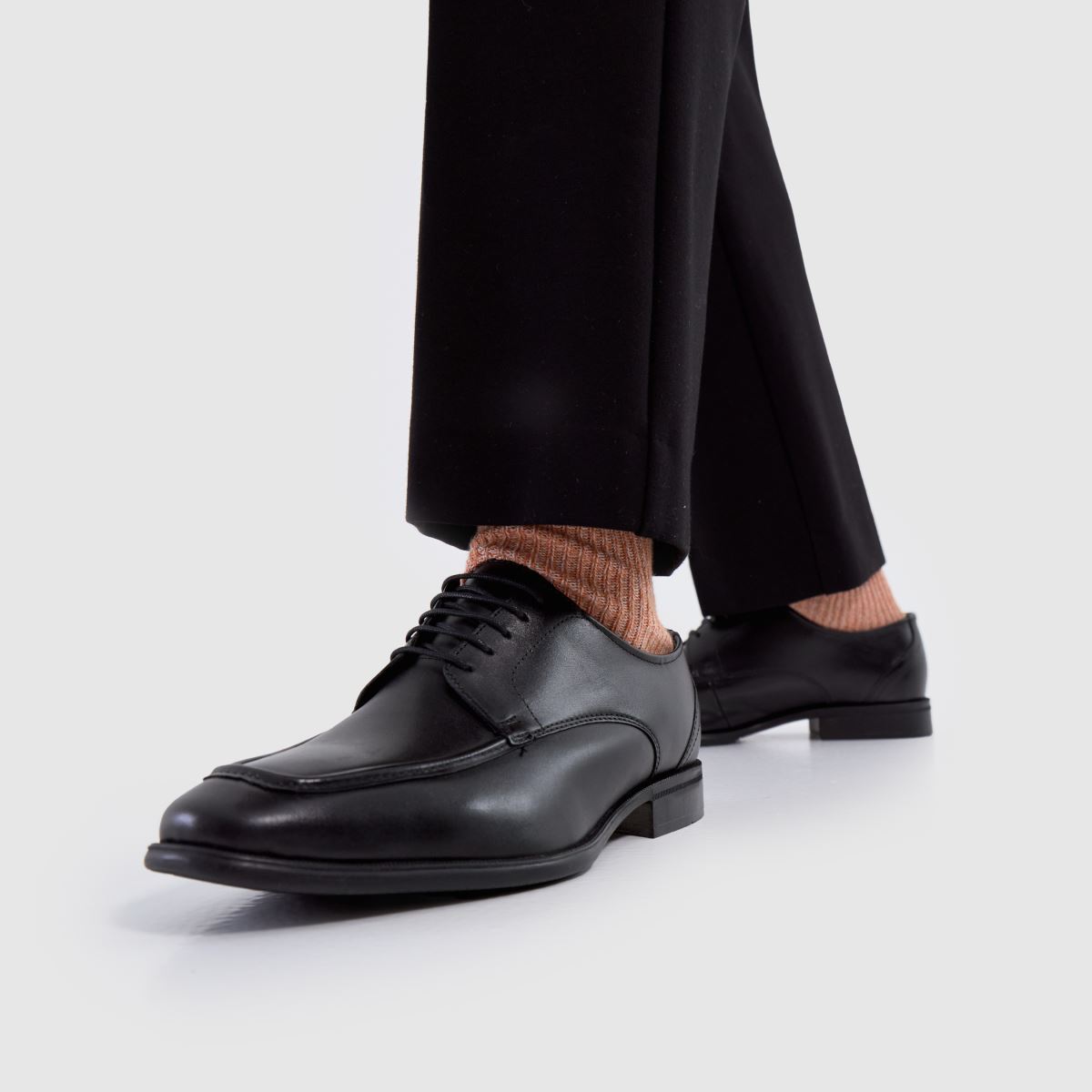 Schuh Schuh Ryan Derby In Black