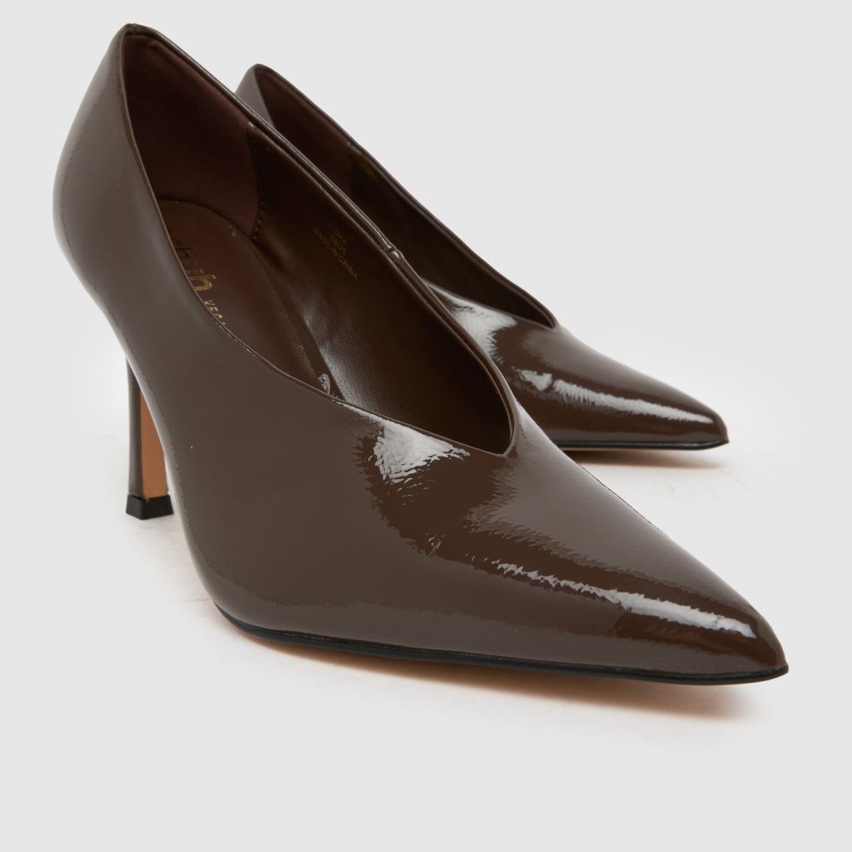 Schuh Schuh Shy High Vamp Court In Brown