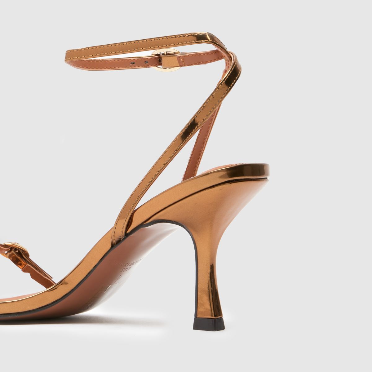 Schuh Schuh Simba Pointed Toe In Bronze