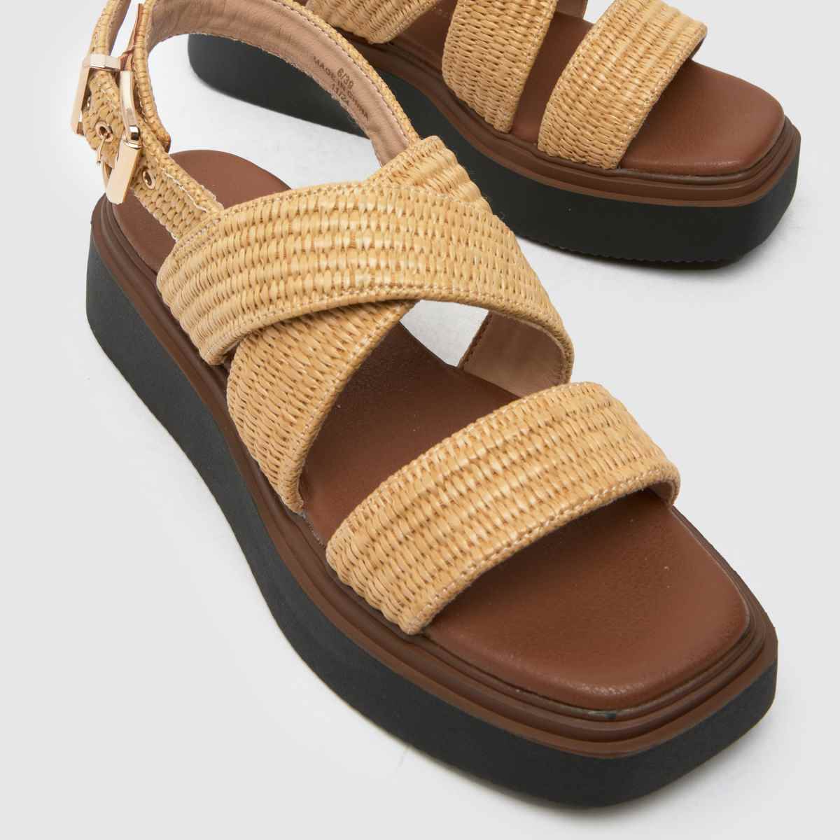 Schuh Schuh Tamia Platform In Natural