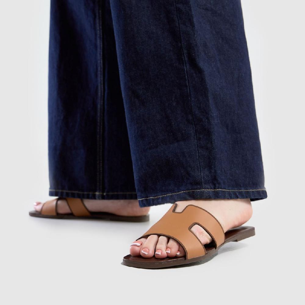 Schuh Schuh Tandra Mule In Tan