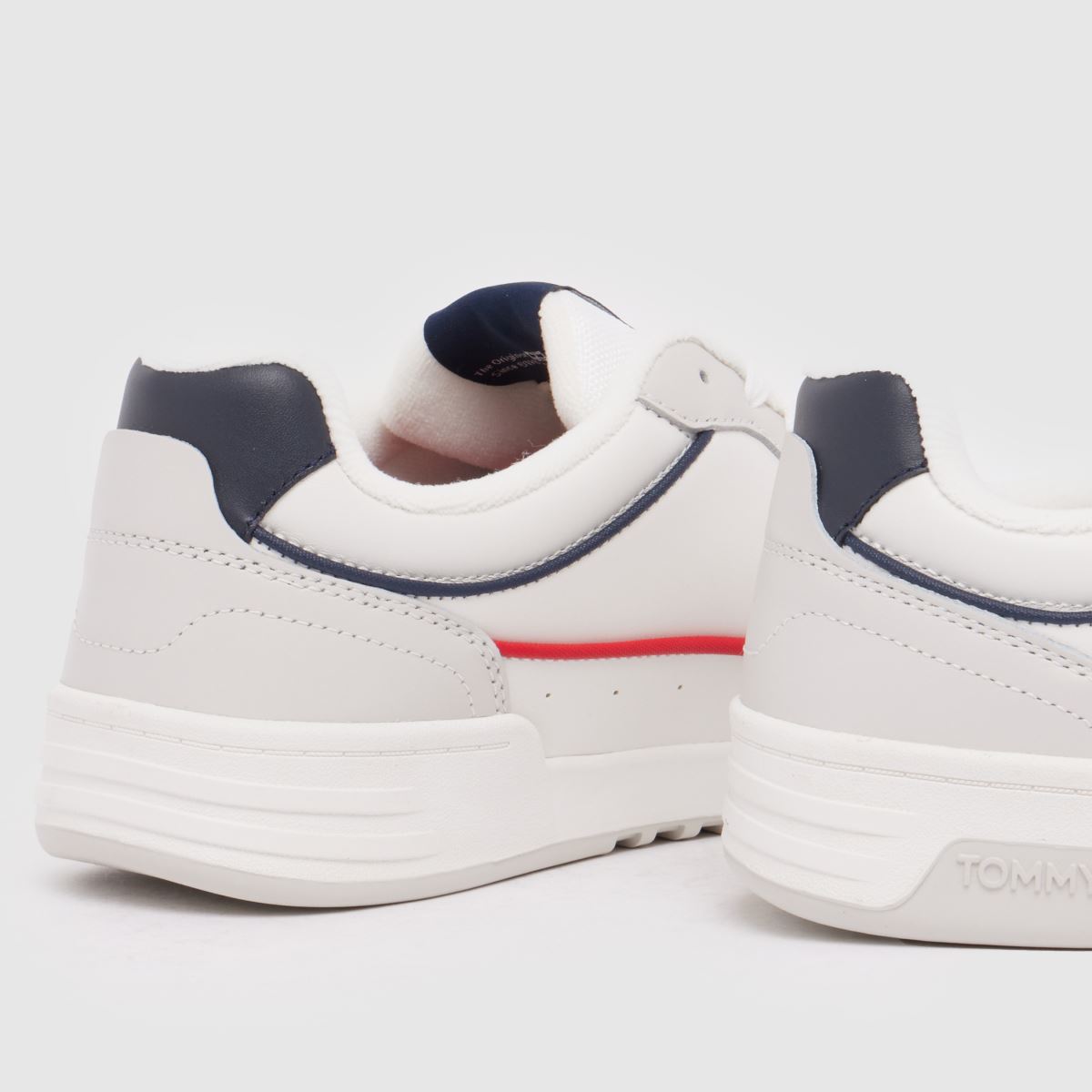 Schuh TOMMY JEANS Elevated Cupsole In White & Grey