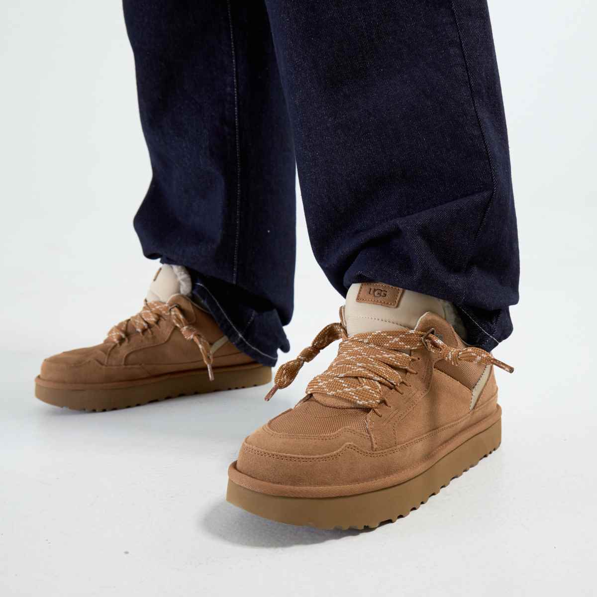 Schuh UGG Lowmel In Tan