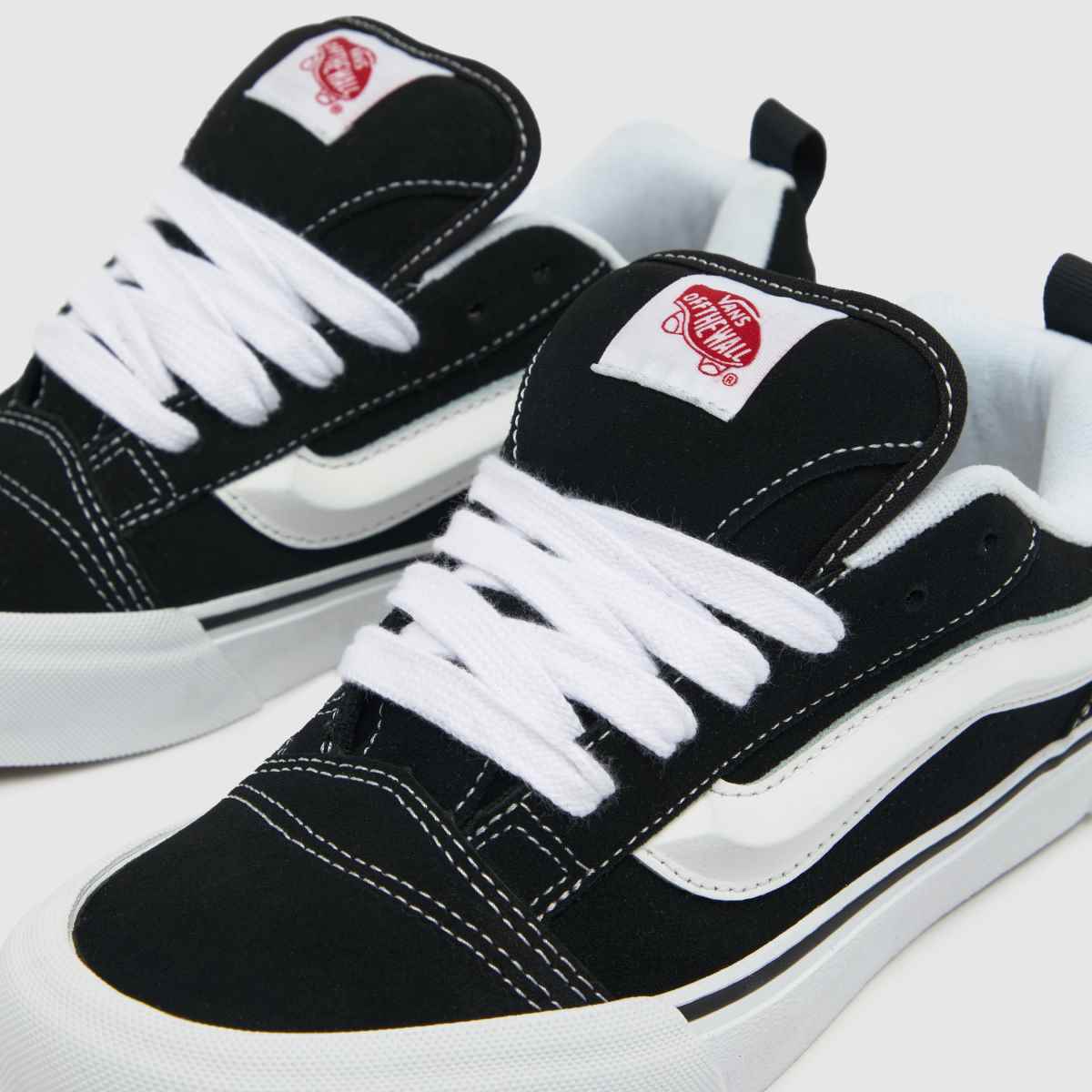 Schuh Vans Knu Skool In Black & White