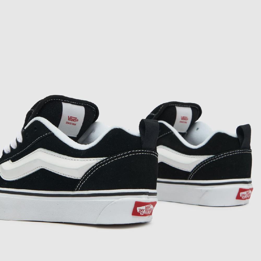Schuh Vans Knu Skool In Black & White