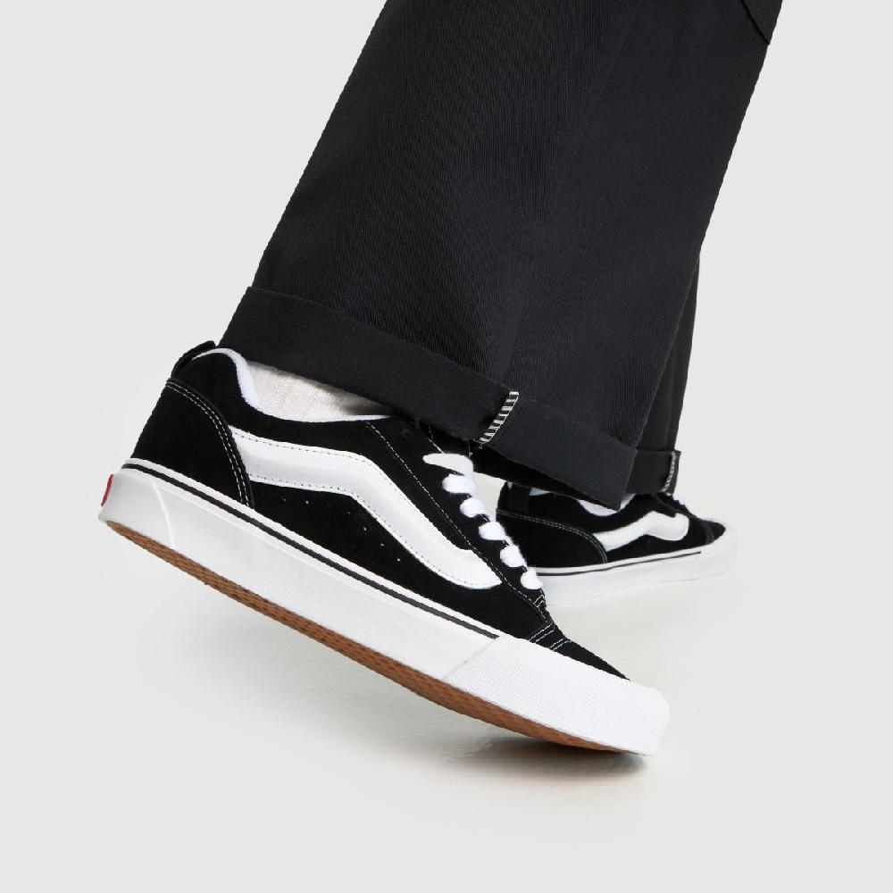 Schuh Vans Knu Skool In Black & White