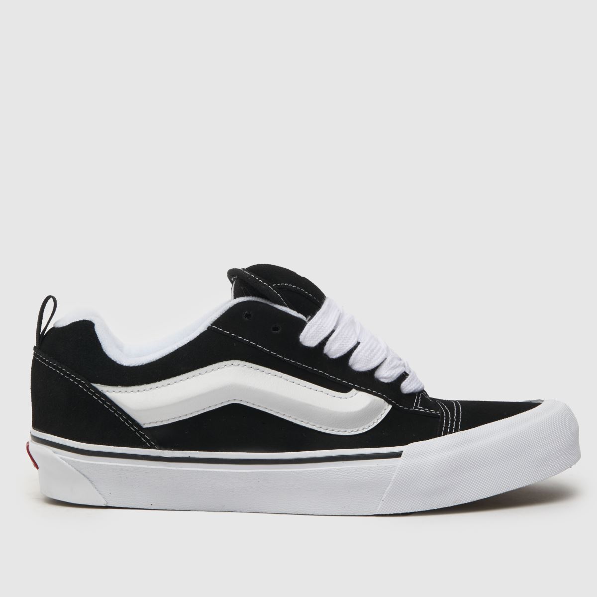 schuh Vans Knu Skool in Black & White