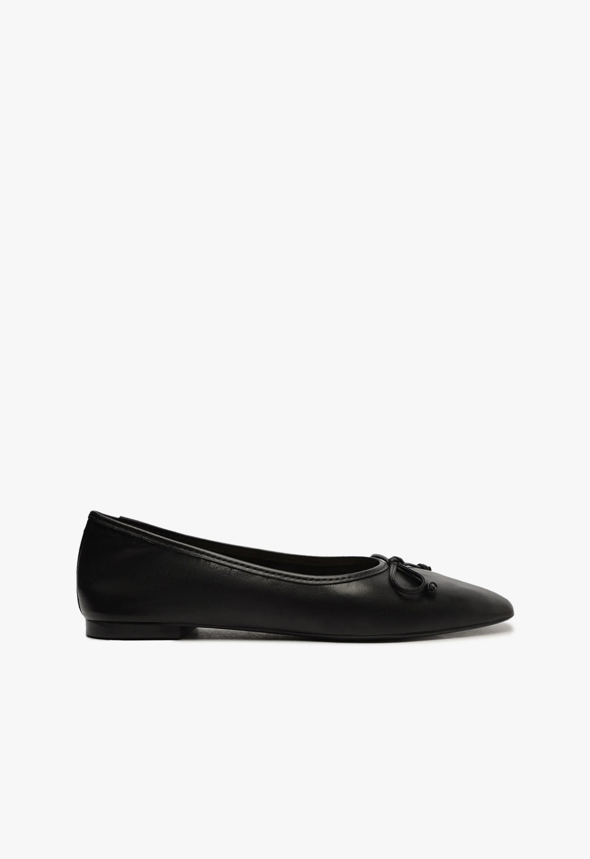 schutz Arissa Black Leather Ballet Flat
