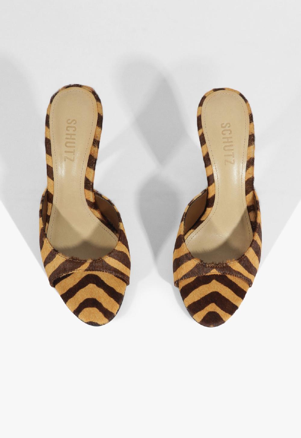 Schutz Clea Leather Sandal