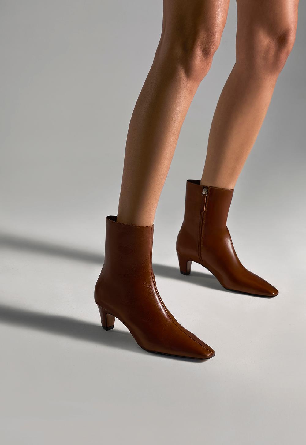 Schutz Dellia Casual Bootie