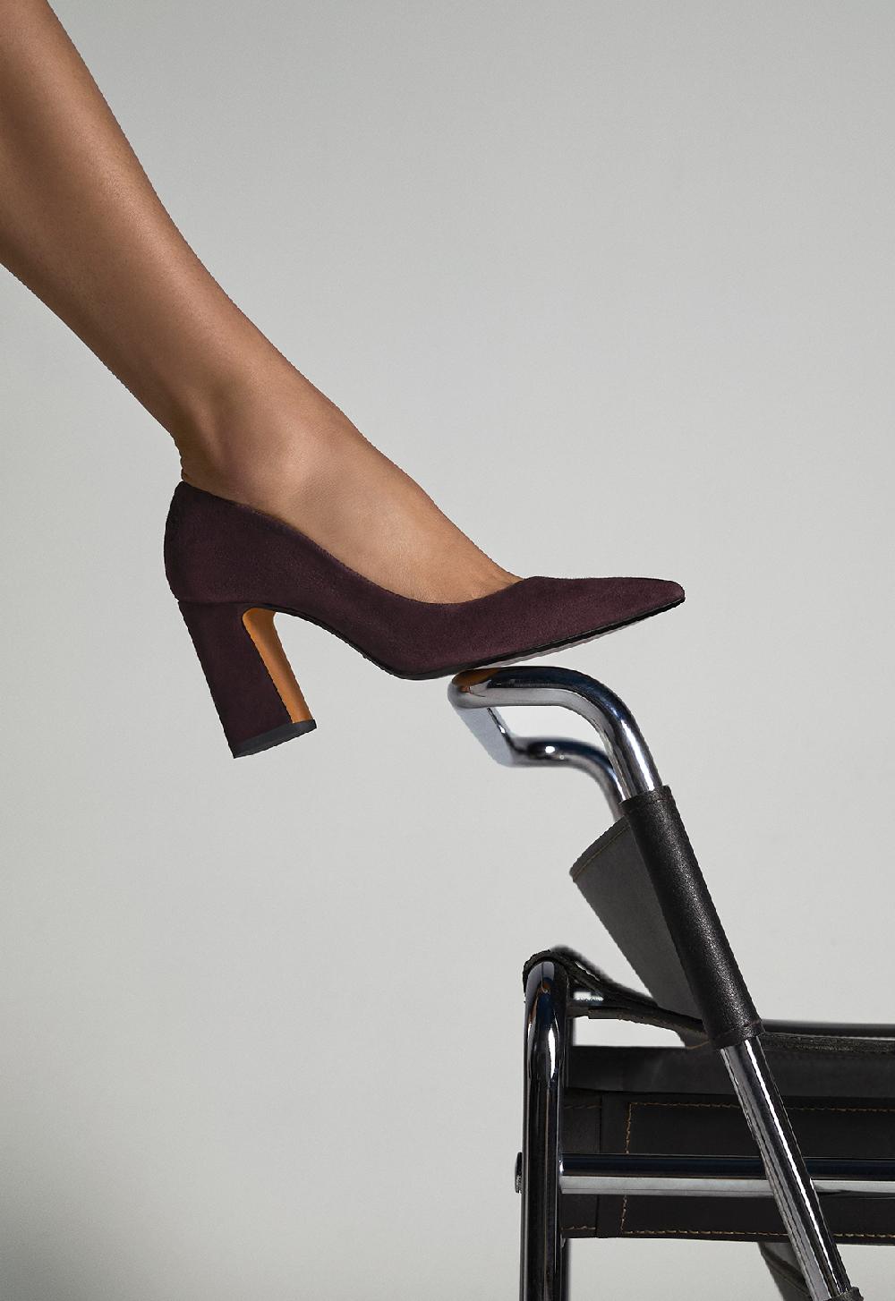 Schutz Eleanor Suede Pump