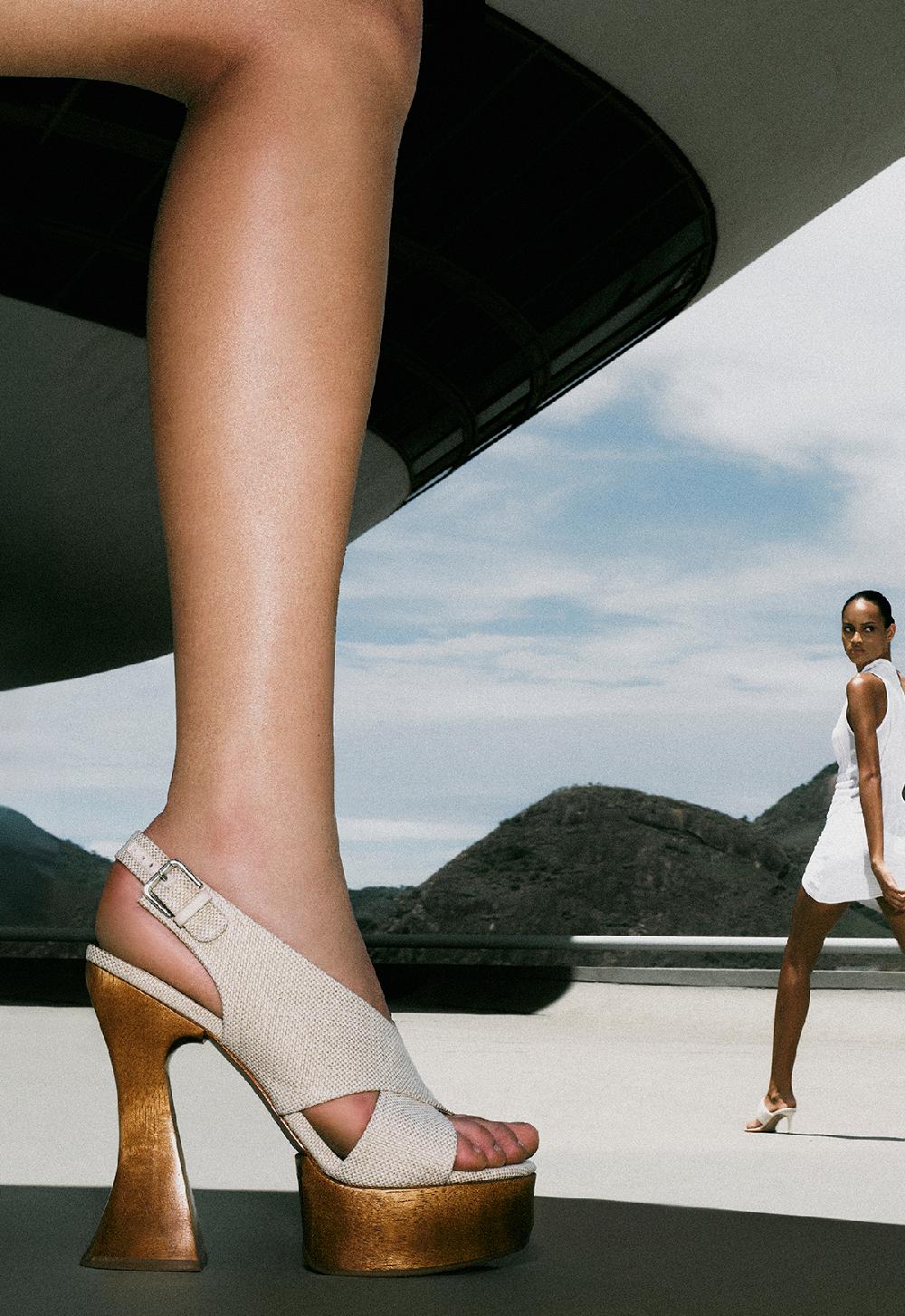 Schutz Jennifer Platform Sandal