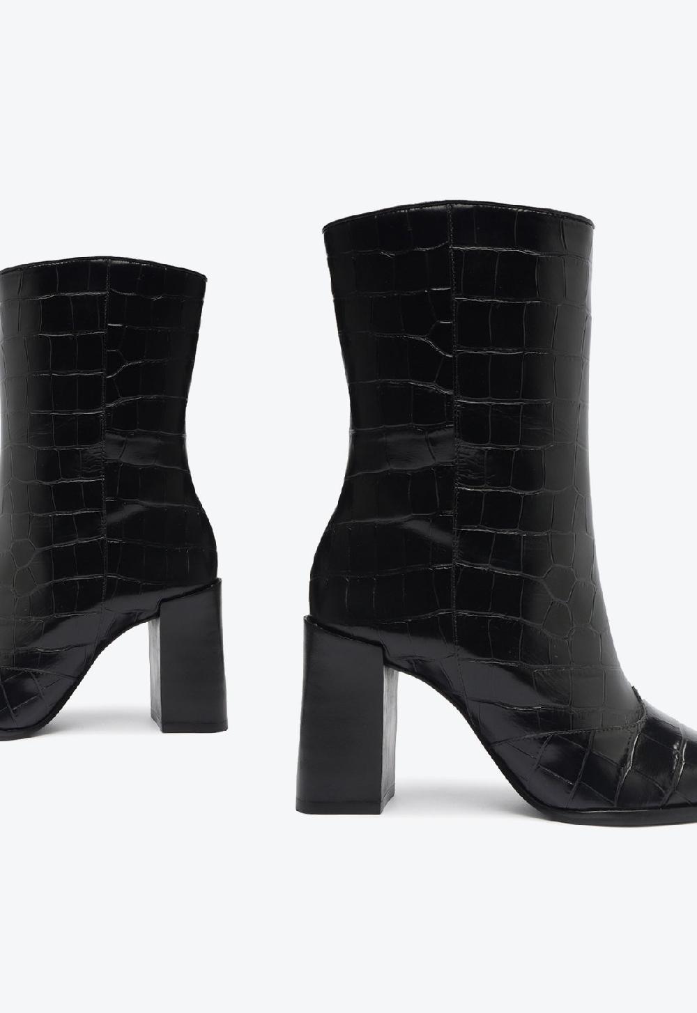 Schutz Raffaela Croc Bootie
