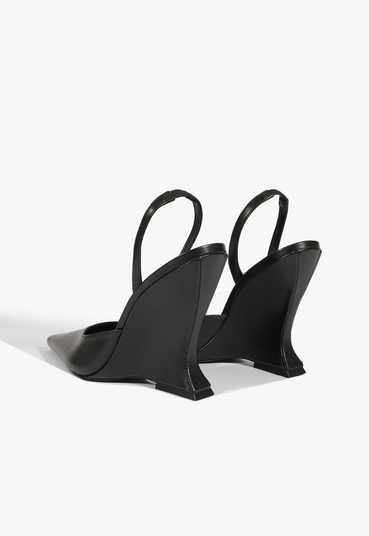 Schutz Siena Leather Pump