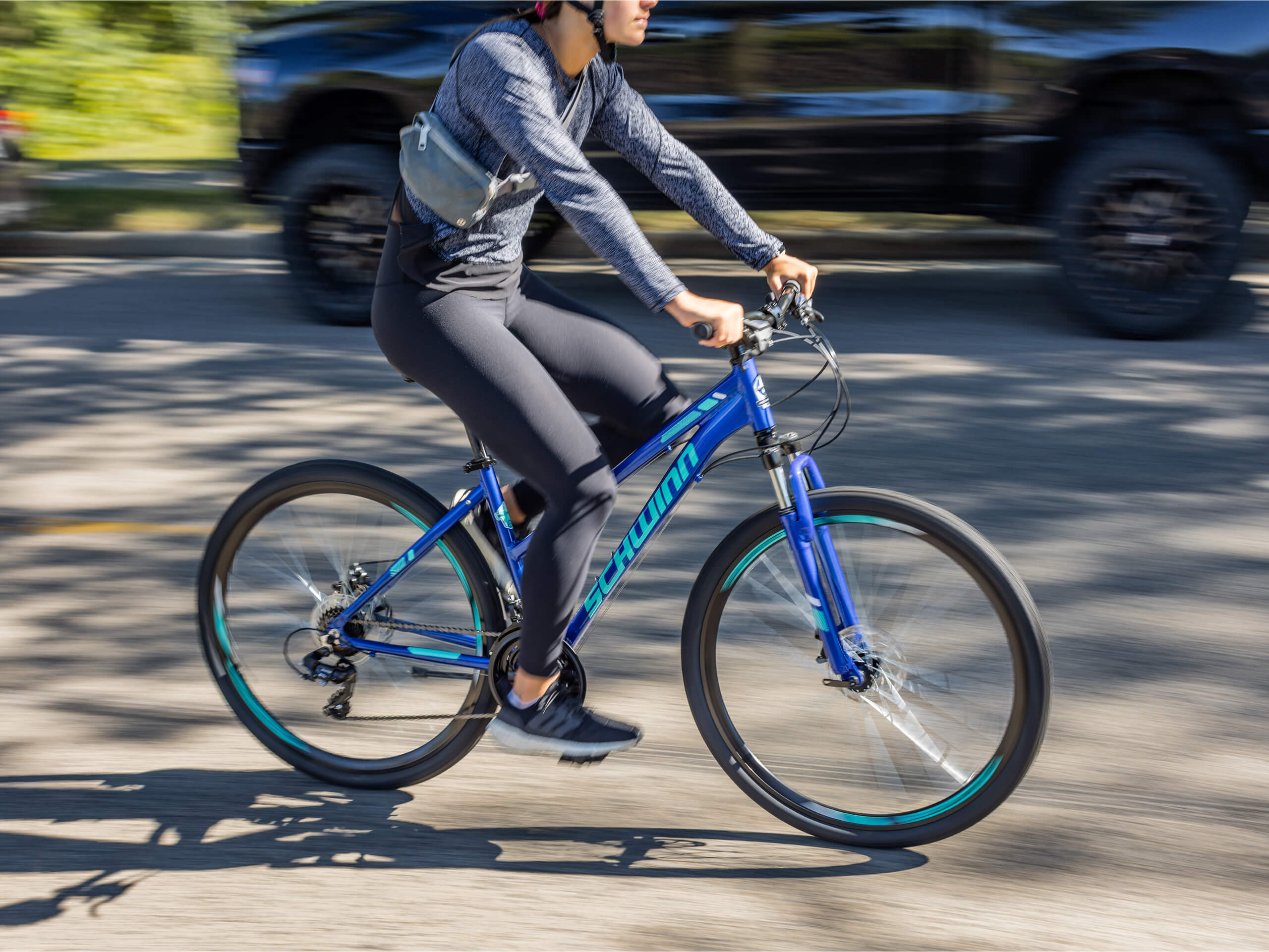 Schwinn GTX 2 Step-Thru 700c Hybrid Bike Blue