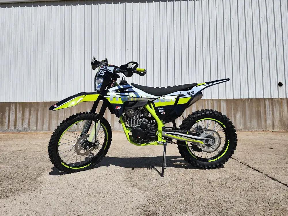 scooter plus Trailmaster TM35 250cc