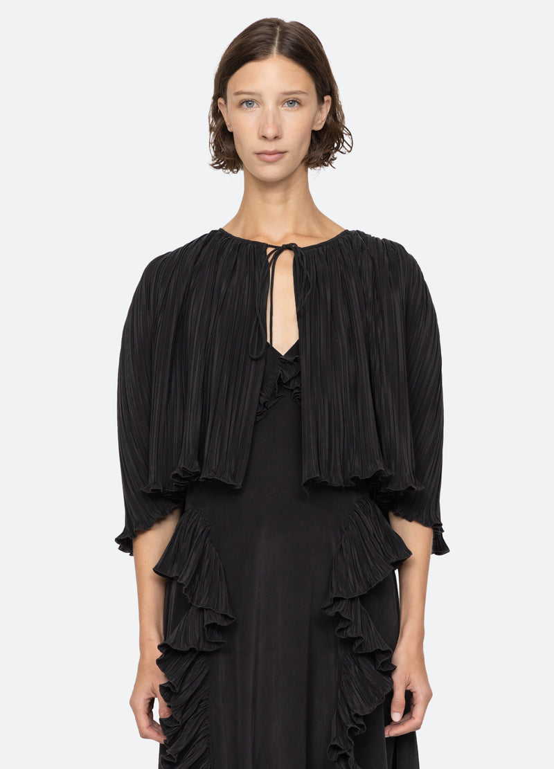 sea new york Delilah Cape Black