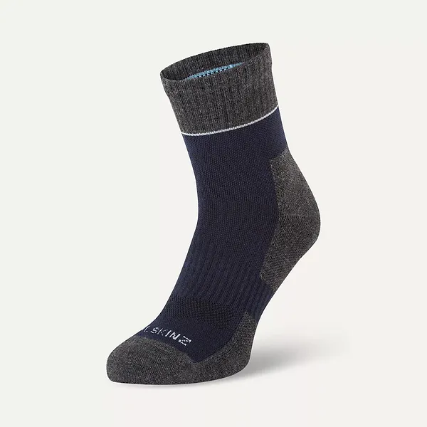 sealskinz Morston Solo QuickDry Ankle Length Socks sealskinz Morston Solo QuickDry Ankle Length Socks
