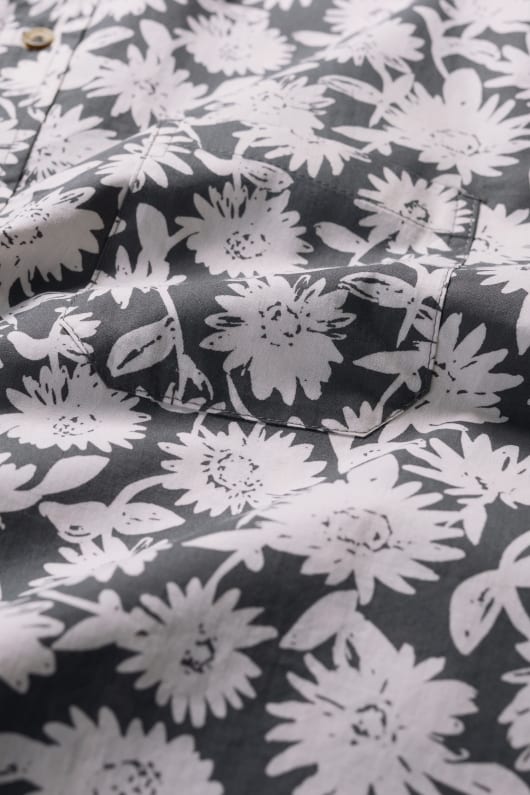 Seasalt Cornwall Men's Barque Short-Sleeve Shirt In Organic Cotton