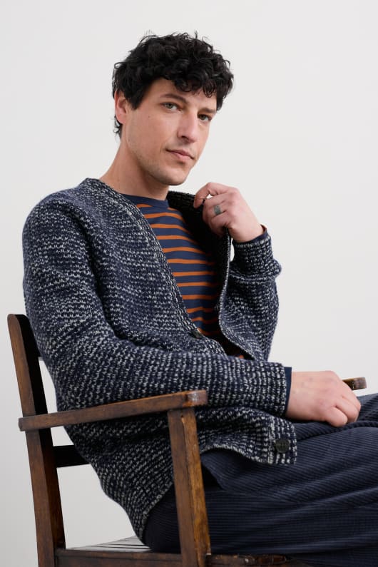 seasalt cornwall Men's Tresawls Cardigan Made With Lambswool