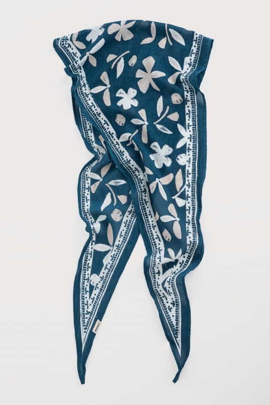Seasalt Cornwall Posy Triangle Scarf