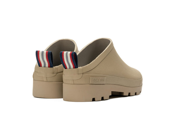 Seavees Mens Bodega Clog Dune