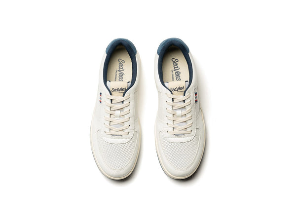 Seavees Mens Cardinal Sneaker White Navy