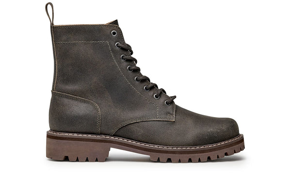 seavees Mens Dispatch Boot Black Top